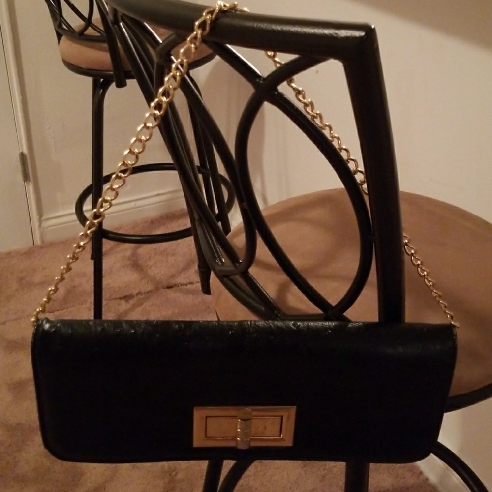 Clutch HANDBAG with gold strap!!