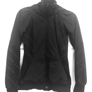 Lululemon running rain jacket