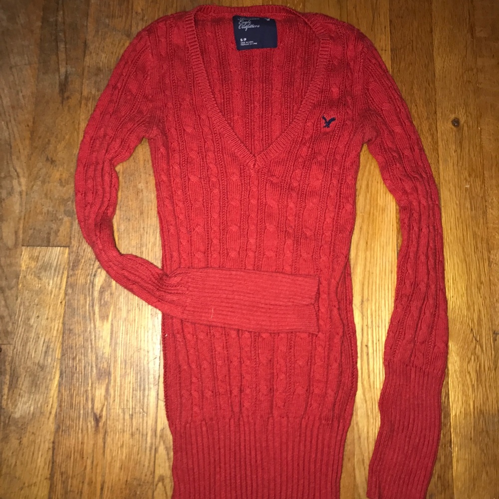 American Eagle sweater