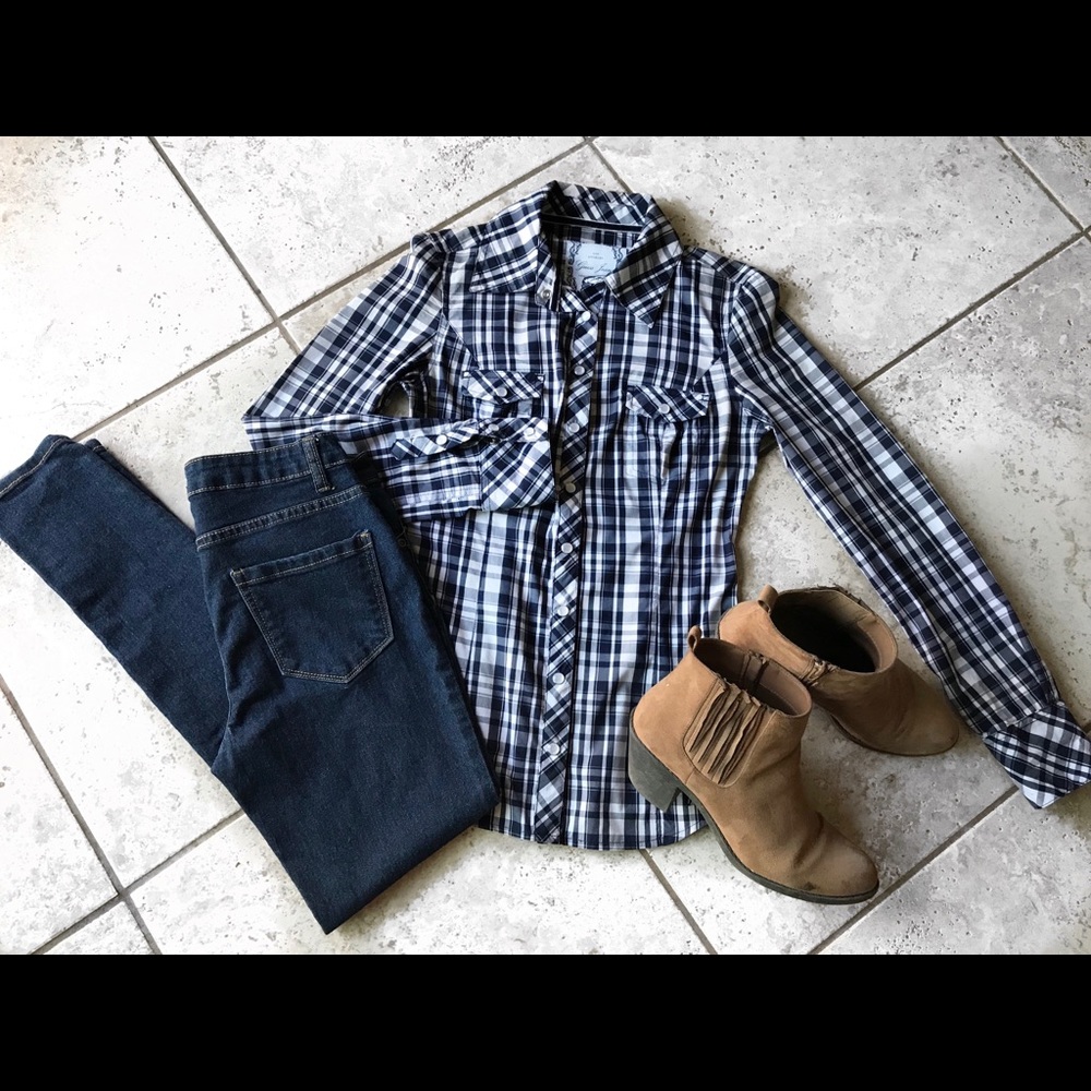 Guess cowboy top