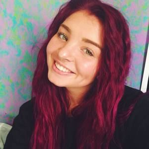 Meet your Posher, Kourtnee