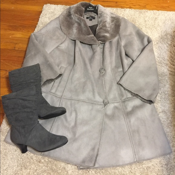 Dennis Basso Jackets & Blazers - Dennis Basso Gray Faux Fur Sheering Coat Size 1X