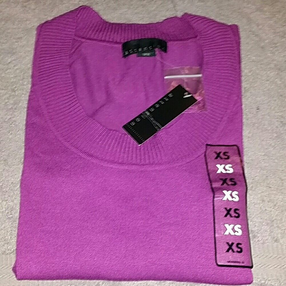 NWT Women's Size XS Scoop Neck Sweater
