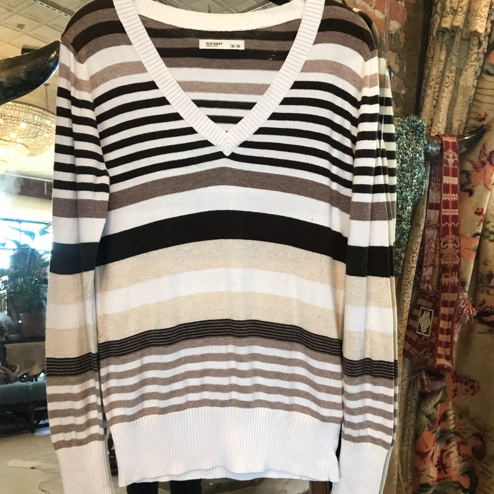 ✨Worn Twice Stripped V-neck Sweater!✨