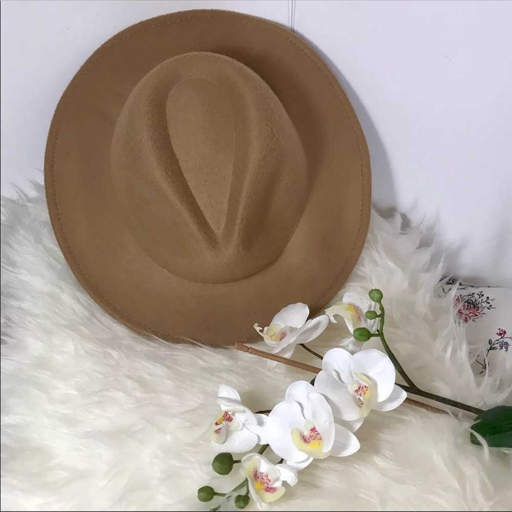 ⛔️SOLD⛔️Fedora Hat