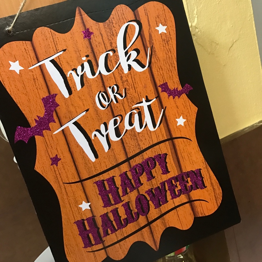 Meet your Posher, Yamil