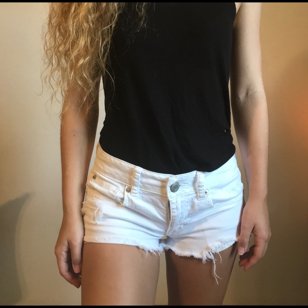 White American Eagle Shorts