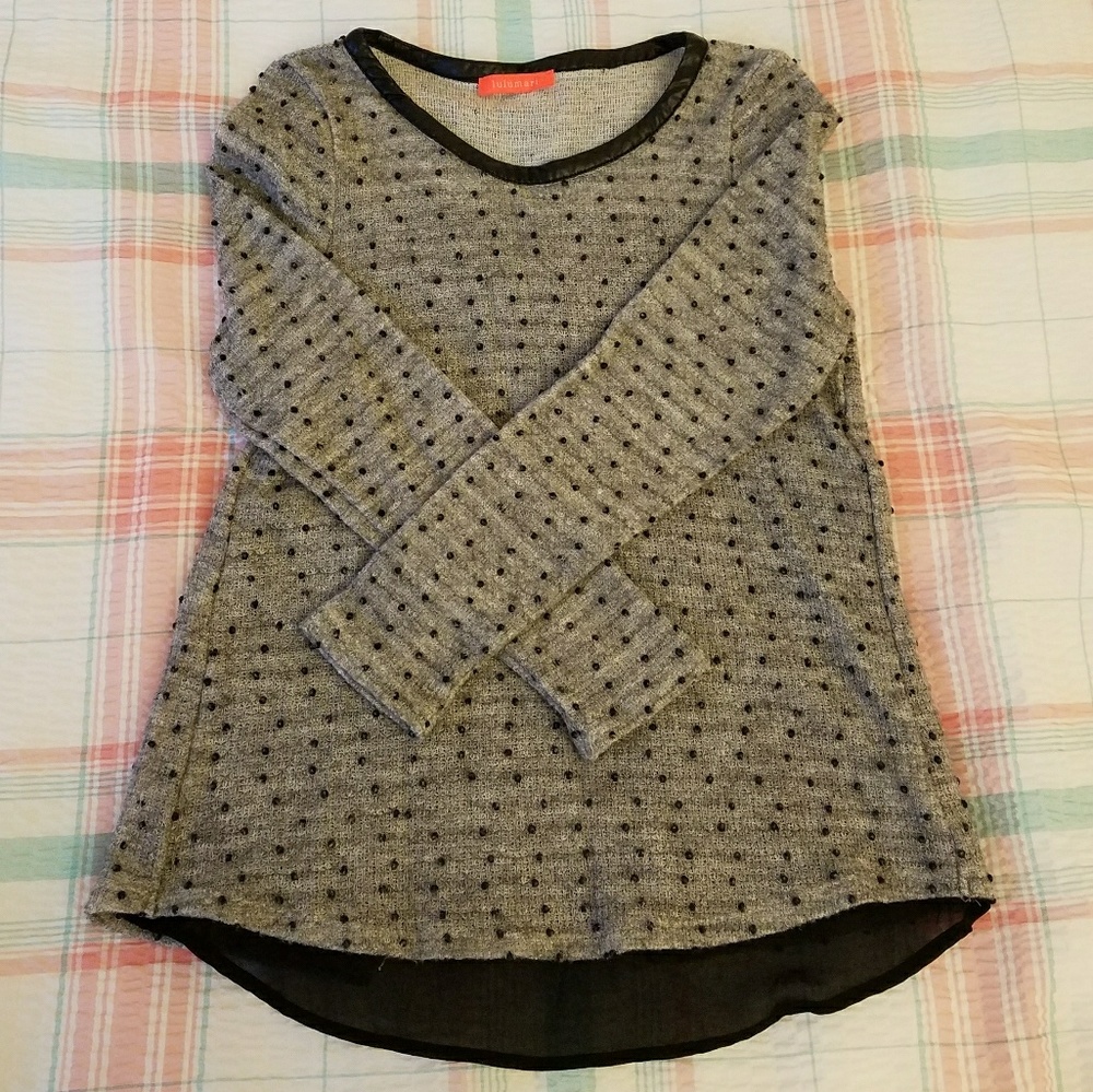 Back See-through Sweater with Polkadot patterns