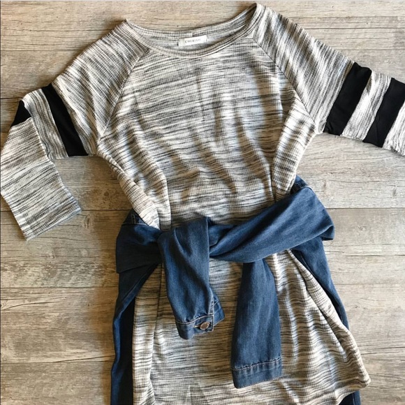 Varsity Knit dress game day - Picture 2 of 4