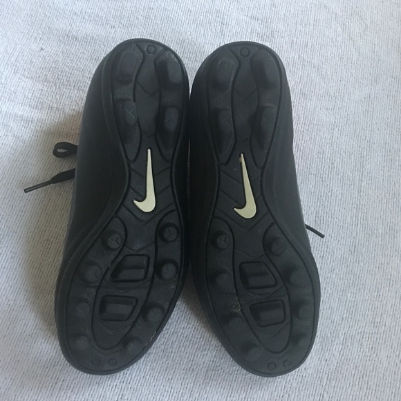 ⚽️ HYPERVENOM kids Cleat⚽️ - Picture 3 of 8