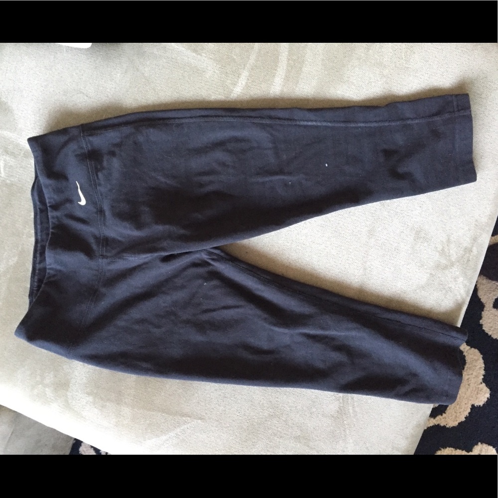 Nike Dri fit crop leggings size S