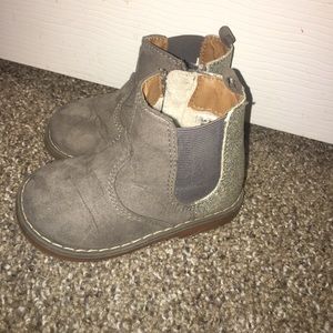 Sparkly gray booties