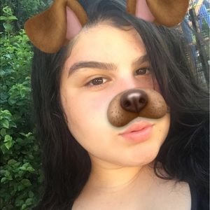 Meet your Posher, Elena