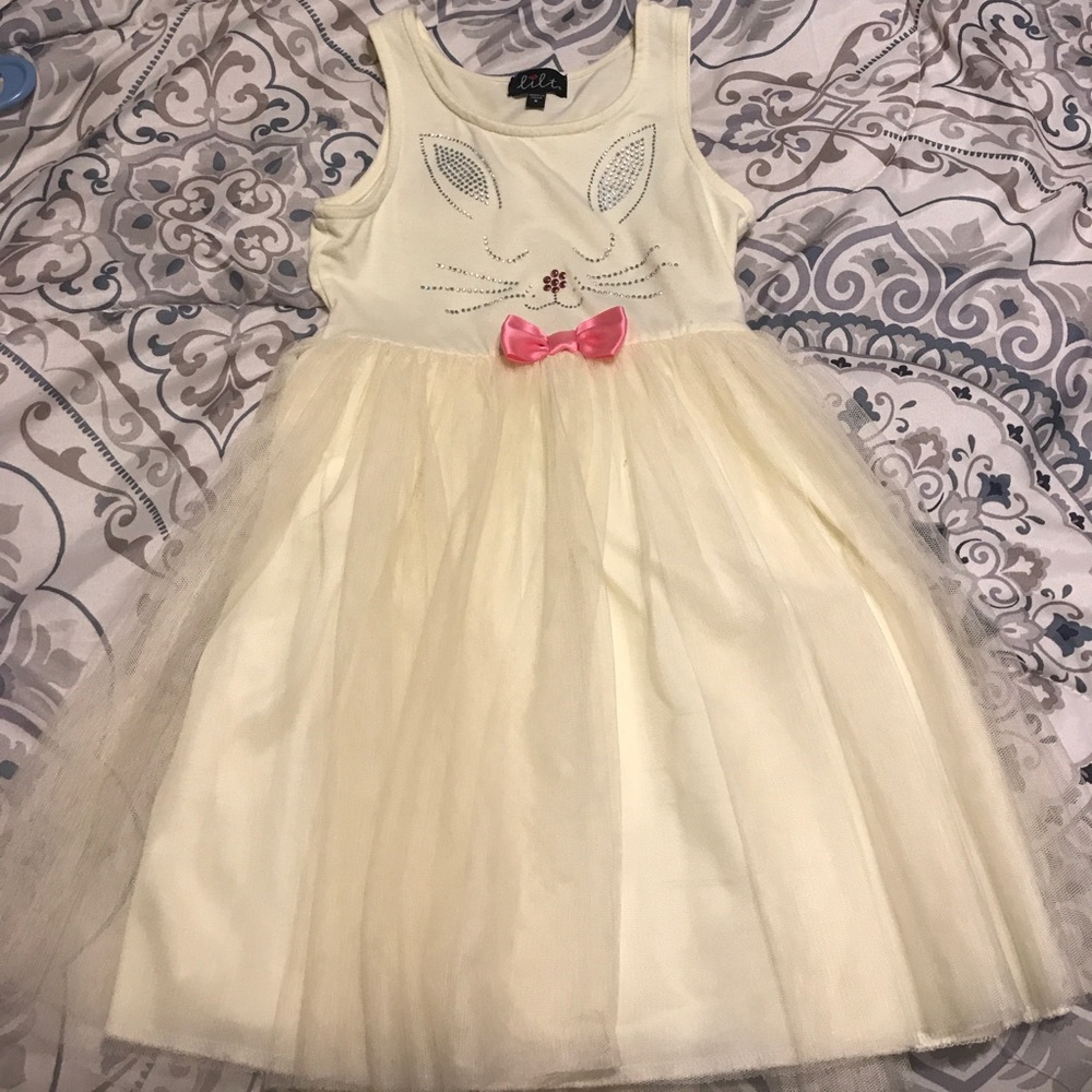 Easter Dress: light yellow super cute dress