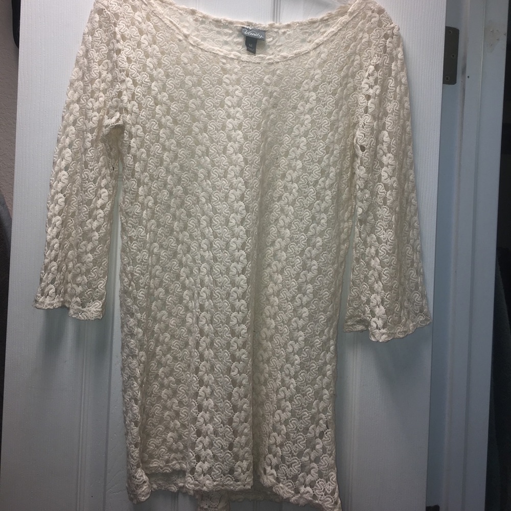 Lace 3/4 sleeve sweater