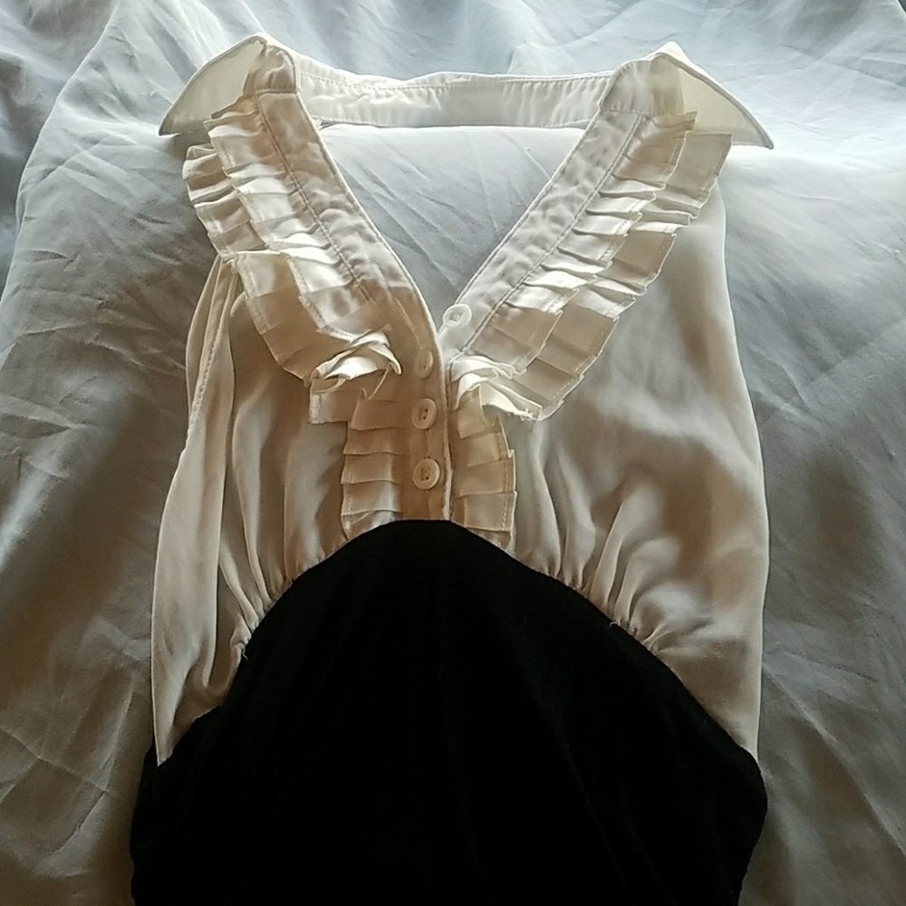 Black and white dress shirt.