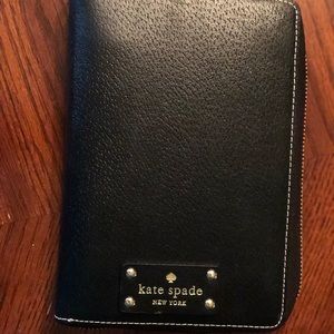 Kate Spade Wellesley ZIP Around Planner 2016