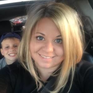 Meet your Posher, Stefani