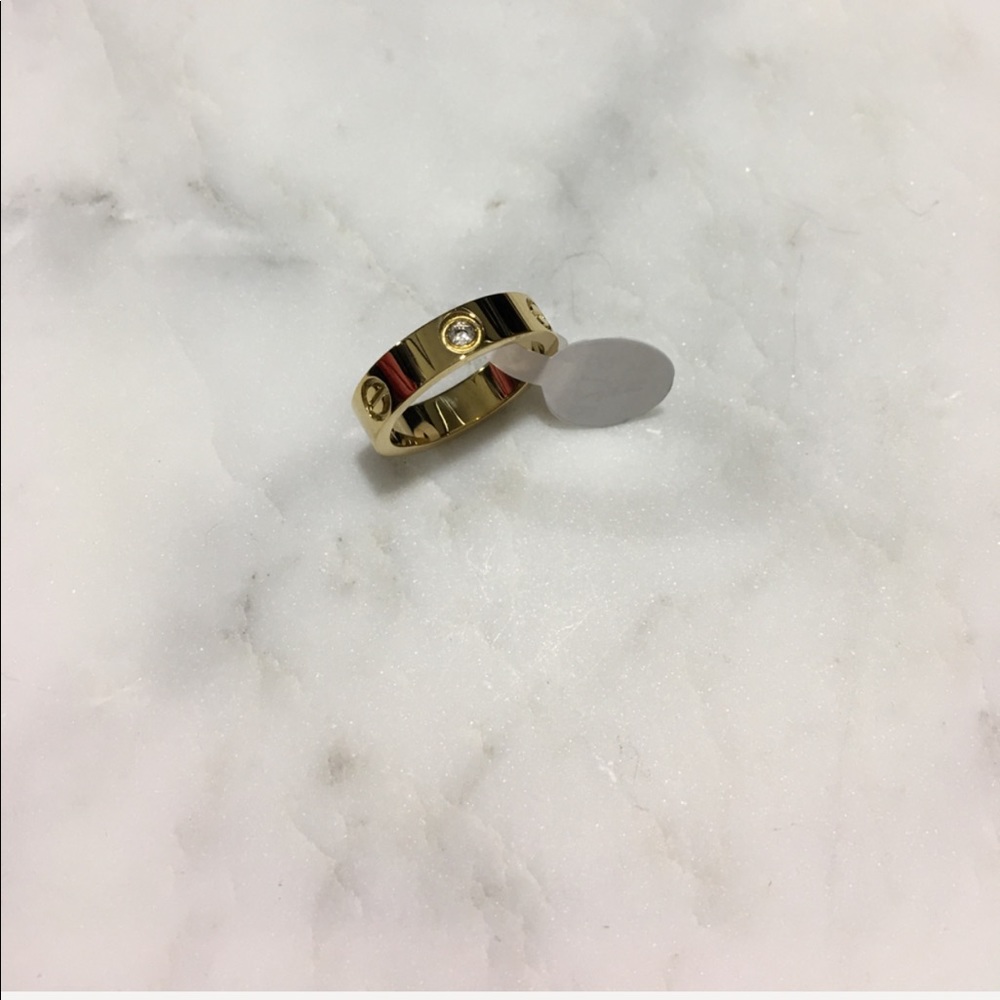 ✨NEW! Silver ring band w/ swarvoski crystals✨ - Picture 4 of 6