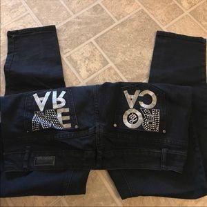 2 pair of rocawear jeans