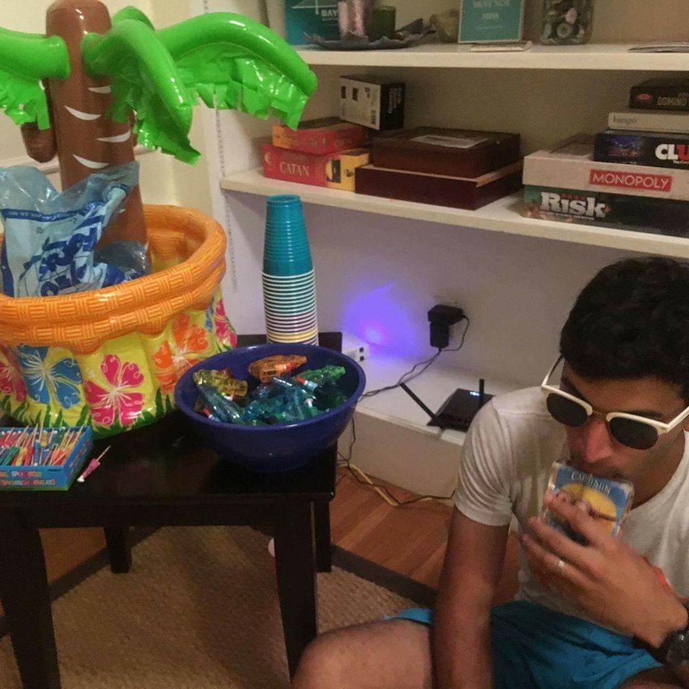 Meet your Posher, Areeb