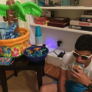 Meet your Posher, Areeb