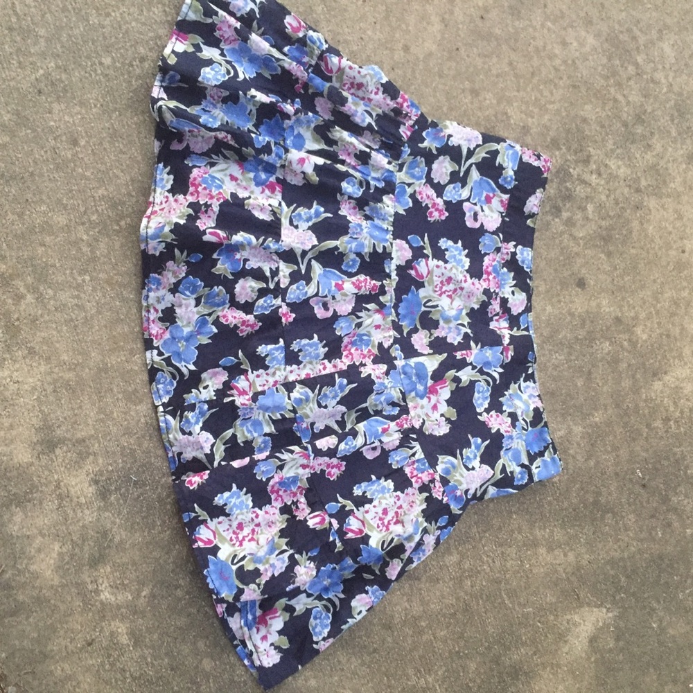 Ann Taylor Loft Size 6 little mini skirt