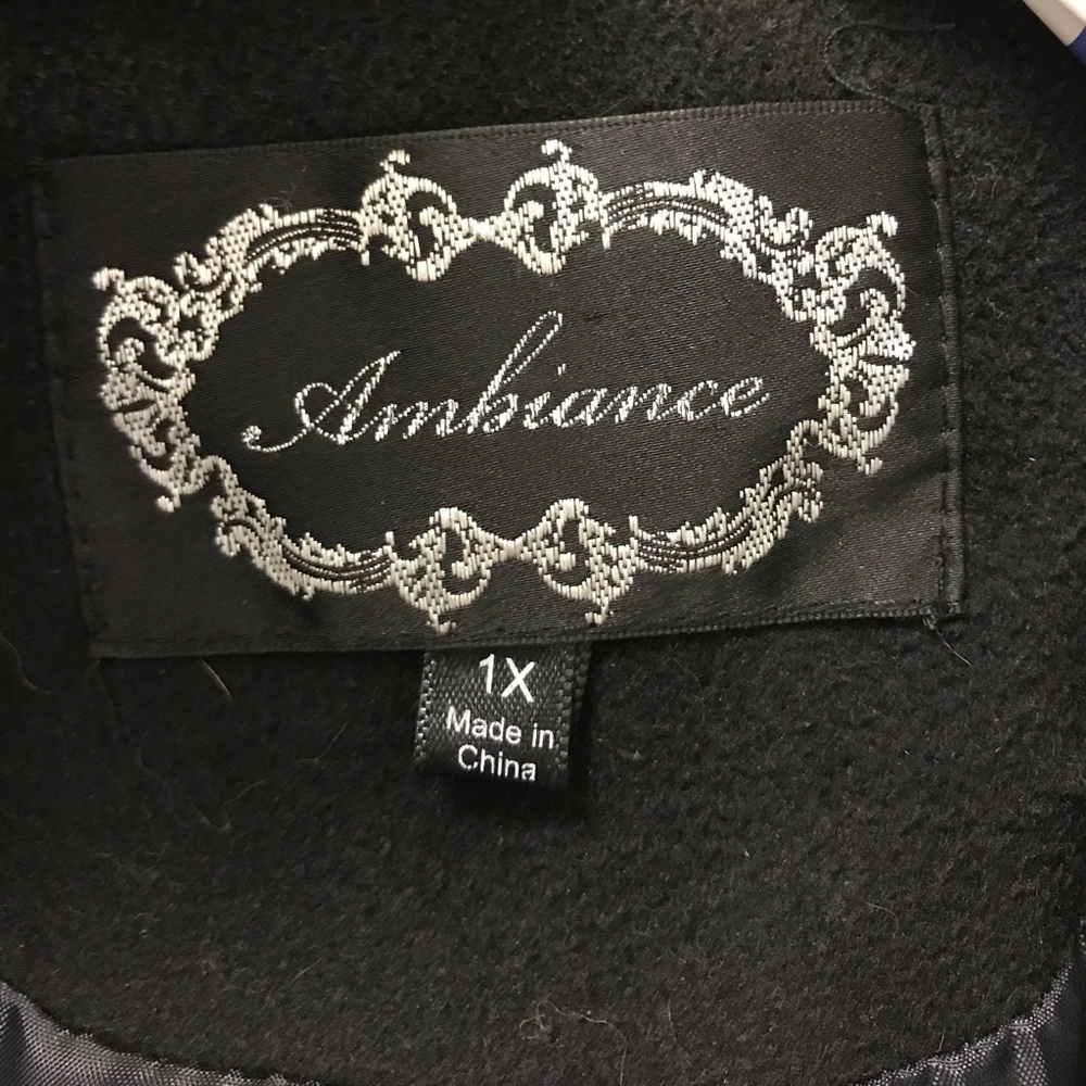 Warm Black Peacoat - Picture 4 of 4