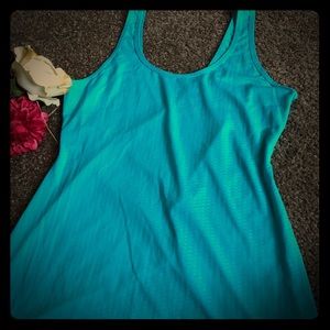 Workout Tank with Crossover Back Detail Size M