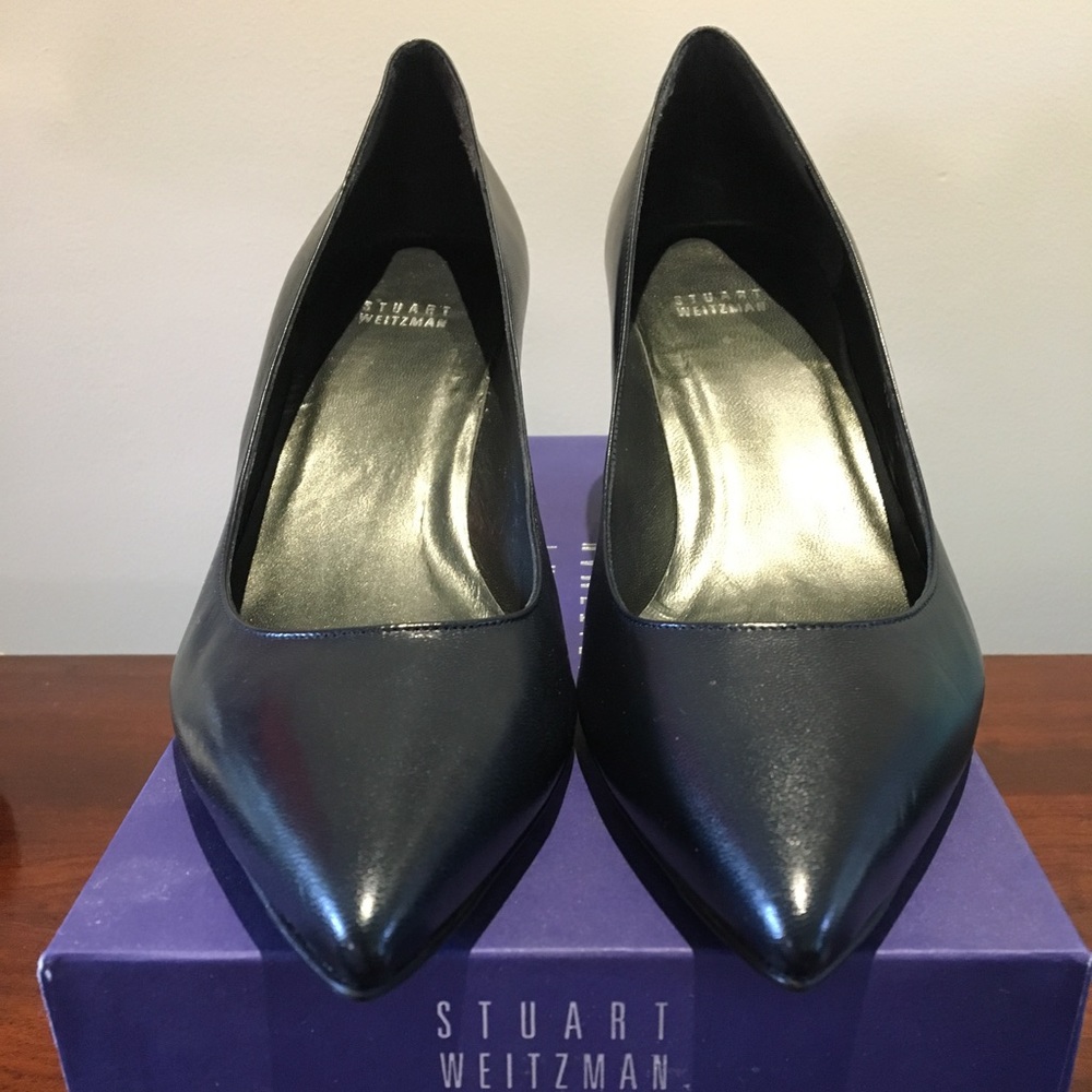 Stuart Weitzman 10M New Dark Navy Heels