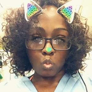 Meet your Posher, Shelly