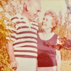 Meet your Posher, Cris