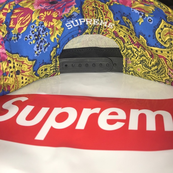 SUPREME - Paisley SnapBack Hat - Picture 2 of 4