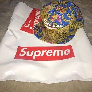 SUPREME - Paisley SnapBack Hat