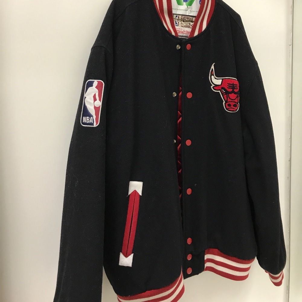Authentic NBA Bulls Jacket