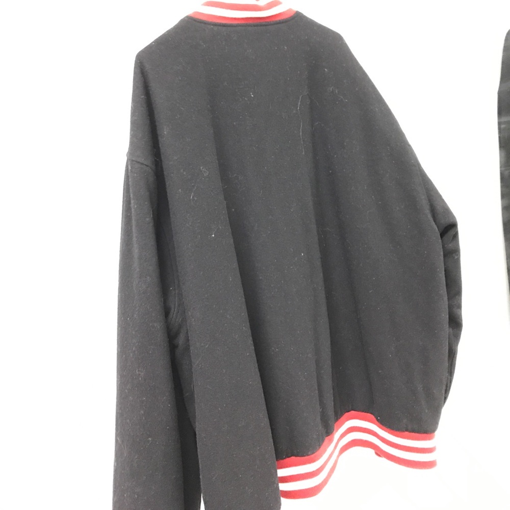 Authentic NBA Bulls Jacket - Picture 6 of 6