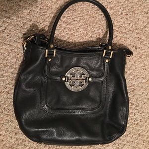 Tory Burch Amanda Hobo purse handbag