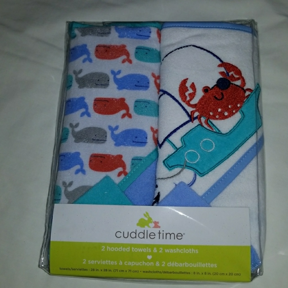 A set of hooded towels with wash clothes