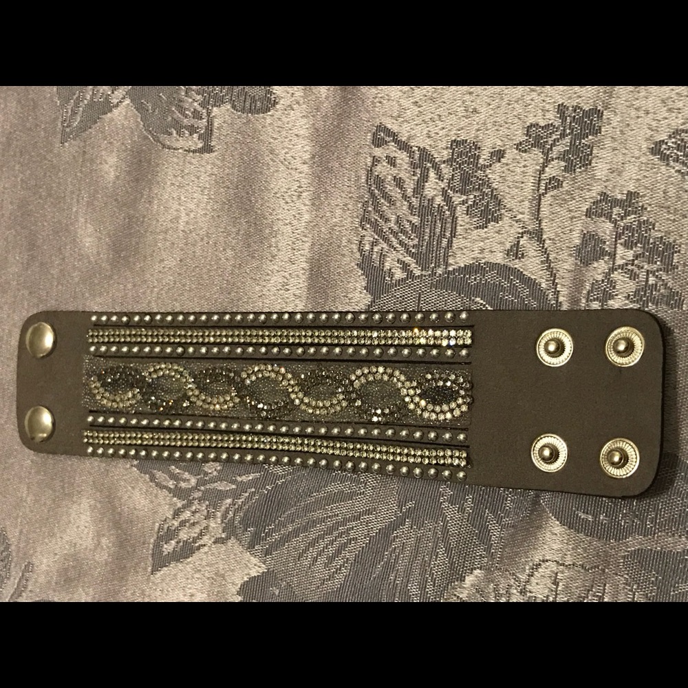 Bracelet - Picture 2 of 3