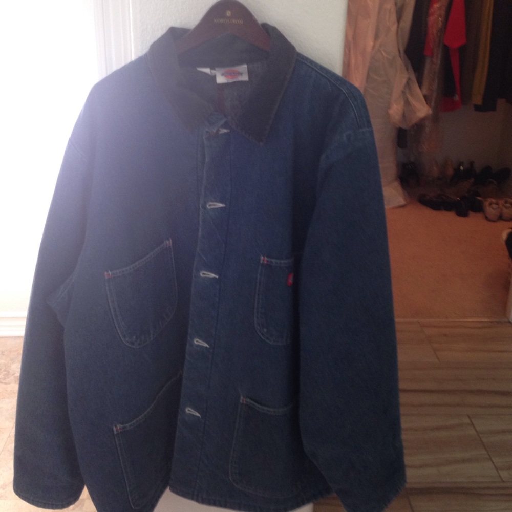 Men's denim jacket