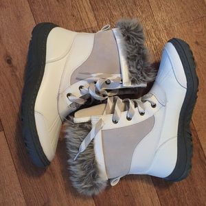 LIKE NEW Merona Winter Boots Women's Snow Boots