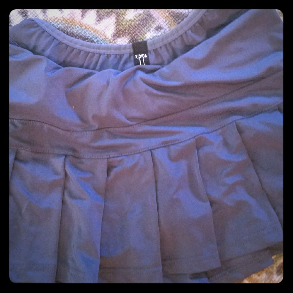 Girls size large grey skort nwot