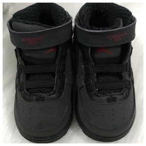 SALE!! Jordan Velcro strap sneakers