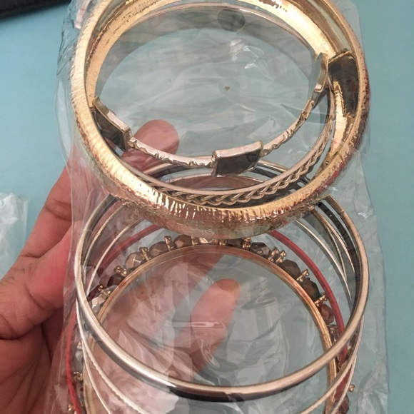 Bangles - Picture 2 of 5