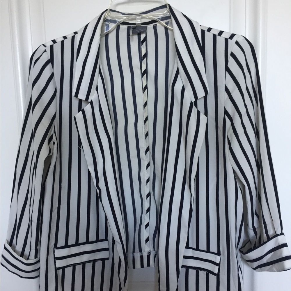 Urban Outfitters - striped blazer