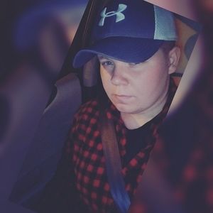 Meet your Posher, Kelli