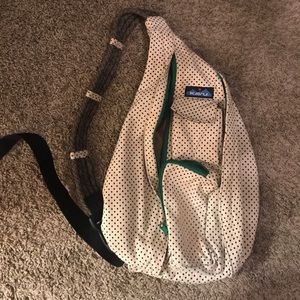Polka dot Kavu bag