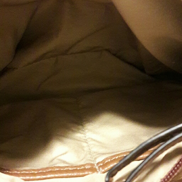 Final Sale *Giani Bernini Shoulder Purse* - Picture 4 of 8