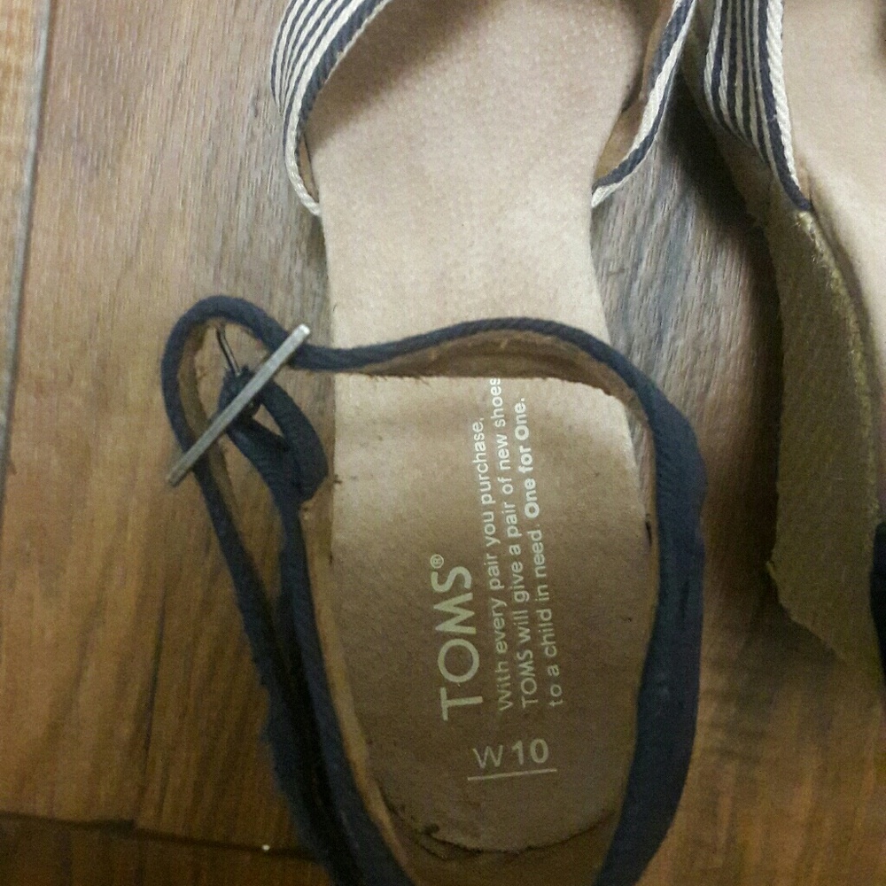 Toms Sandals 10w - Picture 4 of 6