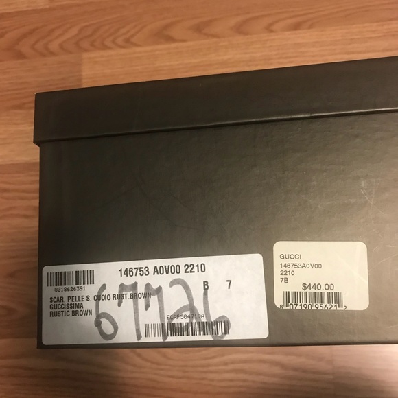 Gucci Heels - Picture 2 of 4